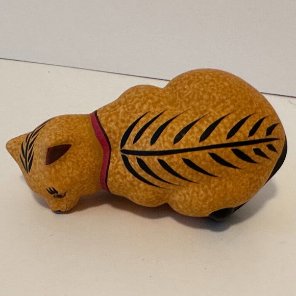 THE FRANKLIN MINT Curio Cabinet Cat Collection "CHALKWARE" Orange w/details VTG - Picture 4 of 5